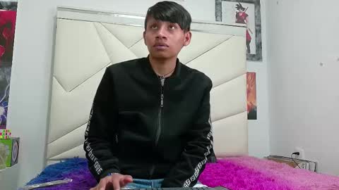 Alexandro online show from December 1, 9:40 pm