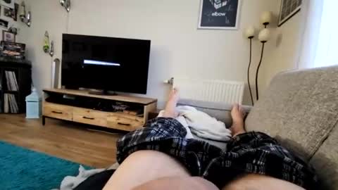 alexb20001 online show from March 4, 9:40 am