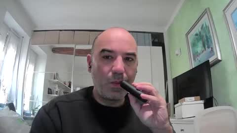 Snapshot of alexct77 chatting on December 14, 10:34 am alexct77 online show from December 14, 10:34 am