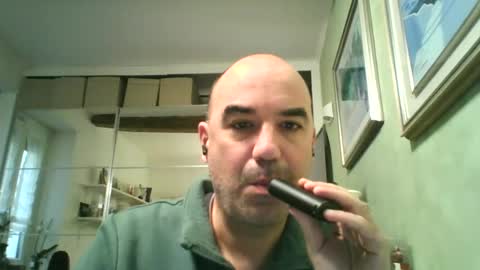Snapshot of alexct77 chatting on January 18, 3:16 pm alexct77 online show from January 18, 3:16 pm