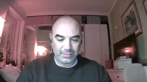 Snapshot of alexct77 chatting on December 15, 7:10 pm alexct77 online show from December 15, 7:10 pm