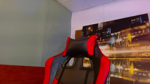 alexgiraldo__ online show from June 16, 12:40 pm