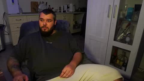 Alex online show from December 5, 10:50 pm