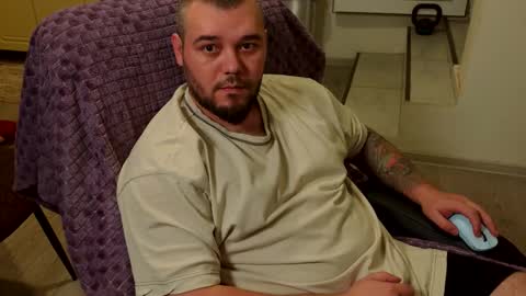 Alex online show from February 15, 9:45 pm