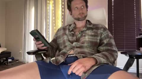 Alex Mann online show from October 20, 3:49 pm