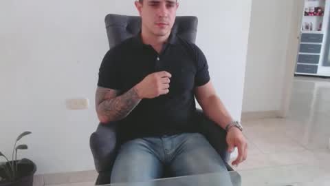 Maximuss online show from February 22, 7:32 pm