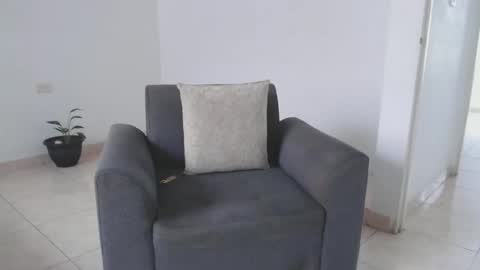 Maximuss online show from December 13, 7:21 pm