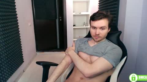 Alex Spilner online show from December 13, 7:53 pm