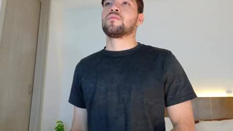 Alex online show from December 5, 11:45 pm