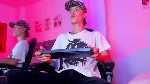 alexxus_smith online show from February 23, 6:20 pm