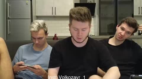 AlexDimaIgor online show from October 5, 9:41 pm