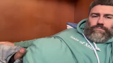 Snapshot of alfali chatting on February 1, 12:58 pm alfali online show from February 1, 12:58 pm