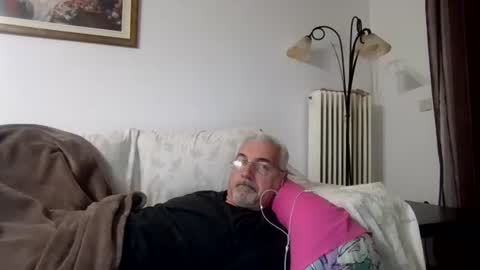 I wanna cum online show from December 2, 11:43 pm