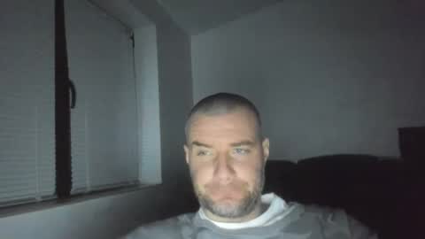 alfiesolomons87 online show from February 28, 8:41 pm