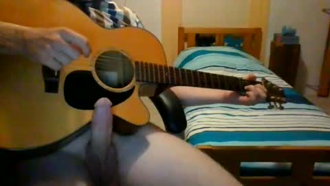 Alfredo Ginger huge cock online show from July 13, 8:44 pm