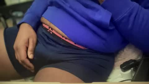 aliensuperstar423 online show from March 9, 3:55 am