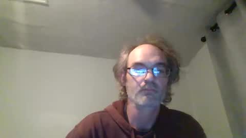 J online show from April 22, 2:29 am