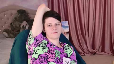 allert_ online show from November 24, 9:27 pm