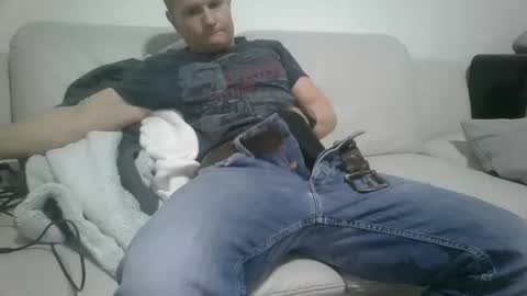 alles594462 online show from December 30, 5:55 pm