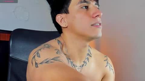 Snapshot of allexcano chatting on October 20, 12:25 am Allex online show from October 20, 12:25 am