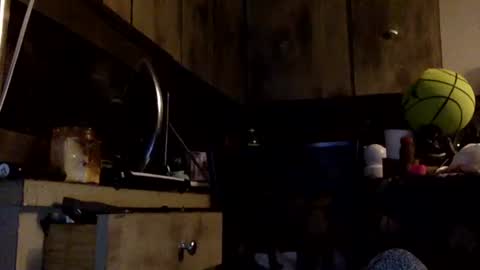 allitrunnin online show from December 14, 1:45 am