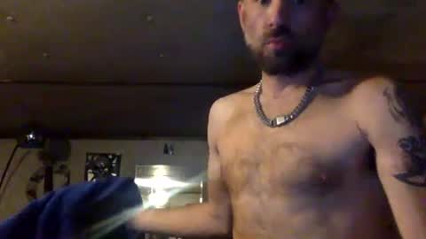 allitrunnin online show from December 20, 8:10 am