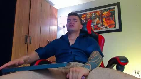 alpha_dominus_ online show from November 13, 5:45 am