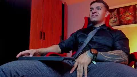 Snapshot of alpha_dominus_ chatting on September 15, 4:14 am alpha_dominus_ online show from September 15, 4:14 am