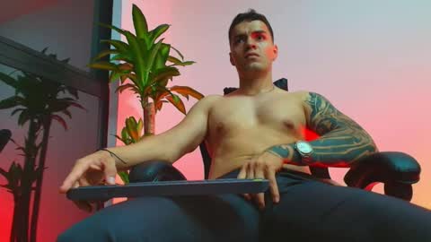 alpha_dominus_ online show from March 20, 4:27 am