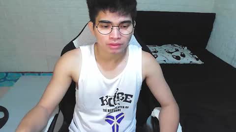 Angelo online show from November 19, 11:10 am