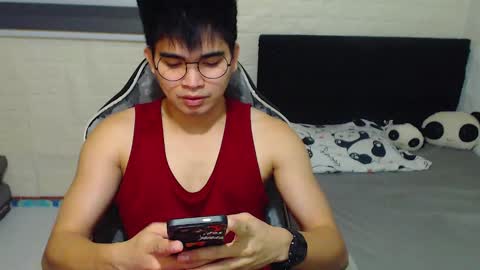 Snapshot of alpha_rider chatting on December 20, 5:25 am Angelo online show from December 20, 5:25 am