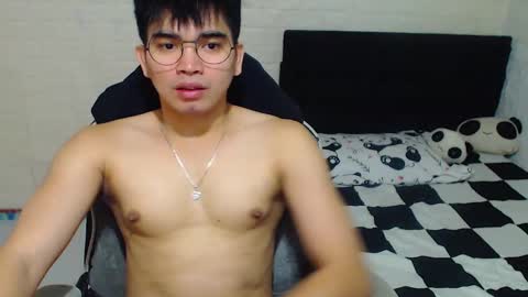 Snapshot of alpha_rider chatting on December 10, 5:50 am Angelo online show from December 10, 5:50 am