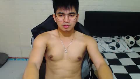 Snapshot of alpha_rider chatting on December 12, 5:31 am Angelo online show from December 12, 5:31 am