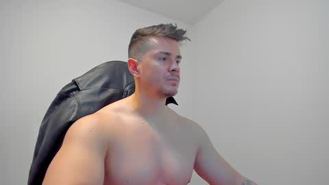 Snapshot of alphagodleatherking92 chatting on December 23, 8:22 am LeatherMaster online show from December 23, 8:22 am