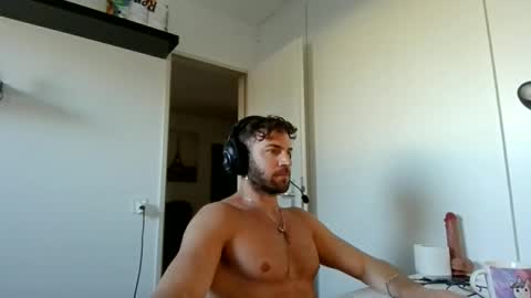 alphah_hunk online show from March 20, 3:49 pm