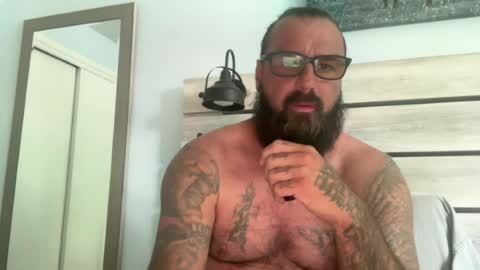 alphareign85 online show from August 7, 6:36 pm