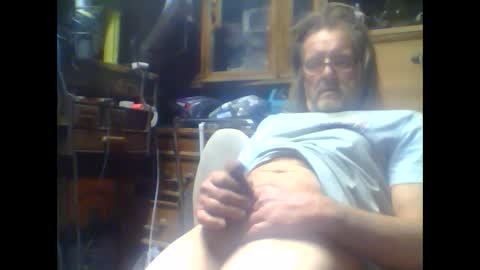 alwayshard4u1 online show from December 5, 10:55 am