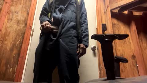 Snapshot of alwayshorny240177 chatting on October 31, 6:44 pm alwayshorny240177 online show from October 31, 6:44 pm