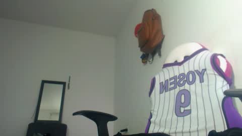 miguel online show from December 19, 11:18 am