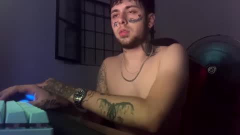 americancouplee online show from January 1, 11:18 pm