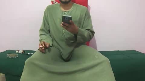 Amir online show from December 13, 7:53 pm