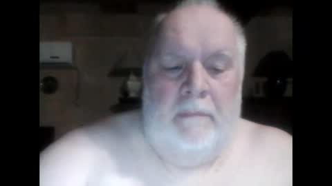 amor196112 online show from April 13, 11:27 pm