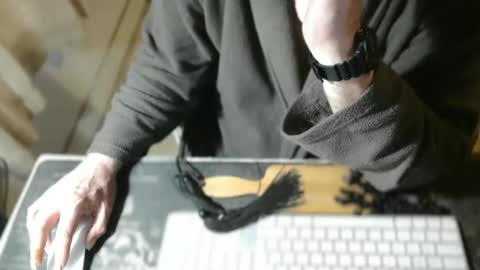 amslave4f online show from May 28, 6:22 am