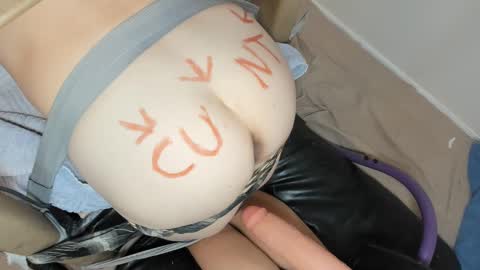 analmagician online show from December 31, 8:34 pm