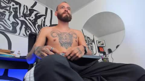 Andrs   -                   online show from February 18, 12:42 am