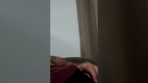 andre883124 online show from August 6, 2:06 am
