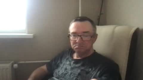 andreass60 online show from May 12, 6:11 am