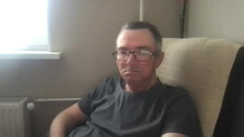 andreass60 online show from June 16, 5:43 am