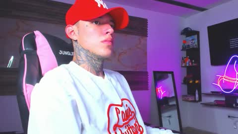 andrees_s online show from October 26, 11:29 pm