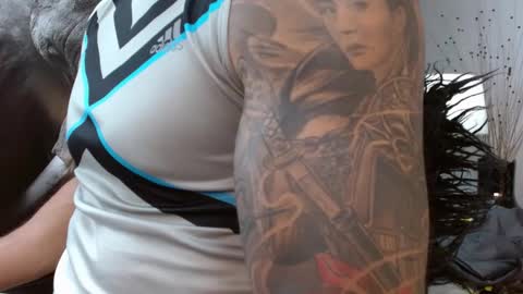 insta andres clark  online show from February 15, 6:12 pm